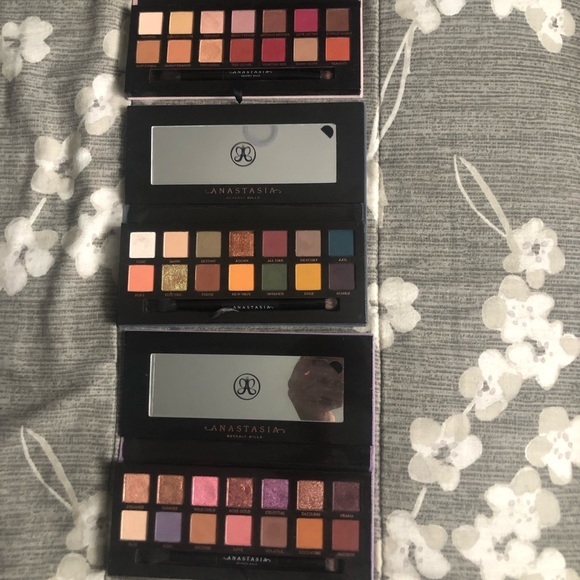 Anastasia Beverly Hills Other - Anastasia Beverly Hills eyeshadow pallets
